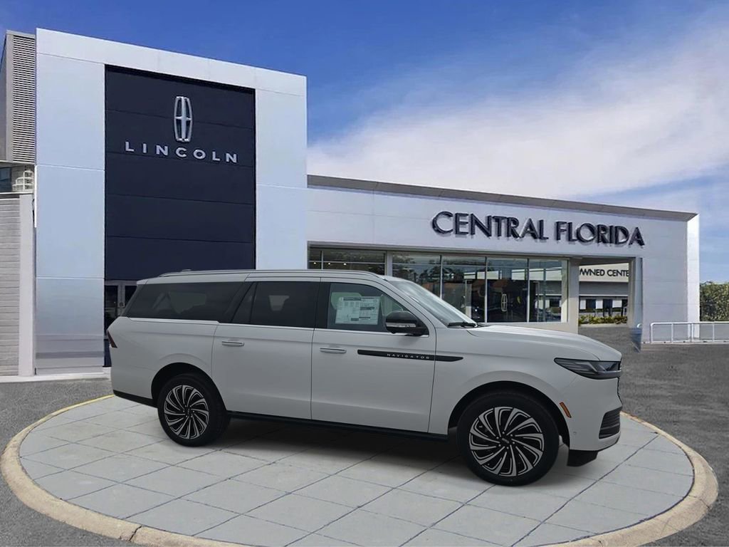 New 2025 Lincoln Navigator L Black Label image 1