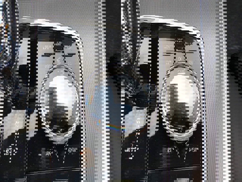 Used 2023 BMW X5 xDrive45e w/ Executive Package image 33