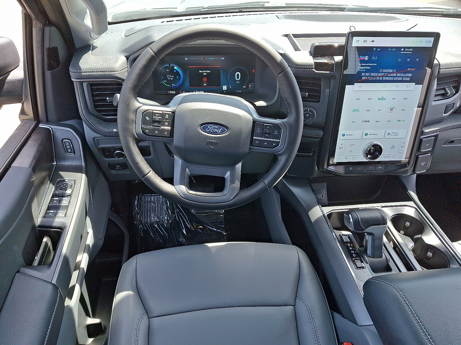 New 2025 Ford F150 Lightning Flash image 7