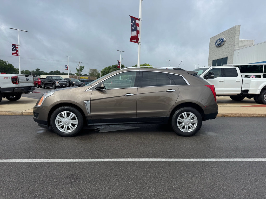Used 2015 Cadillac SRX Luxury w/ Driver Awareness Package FWD image 5