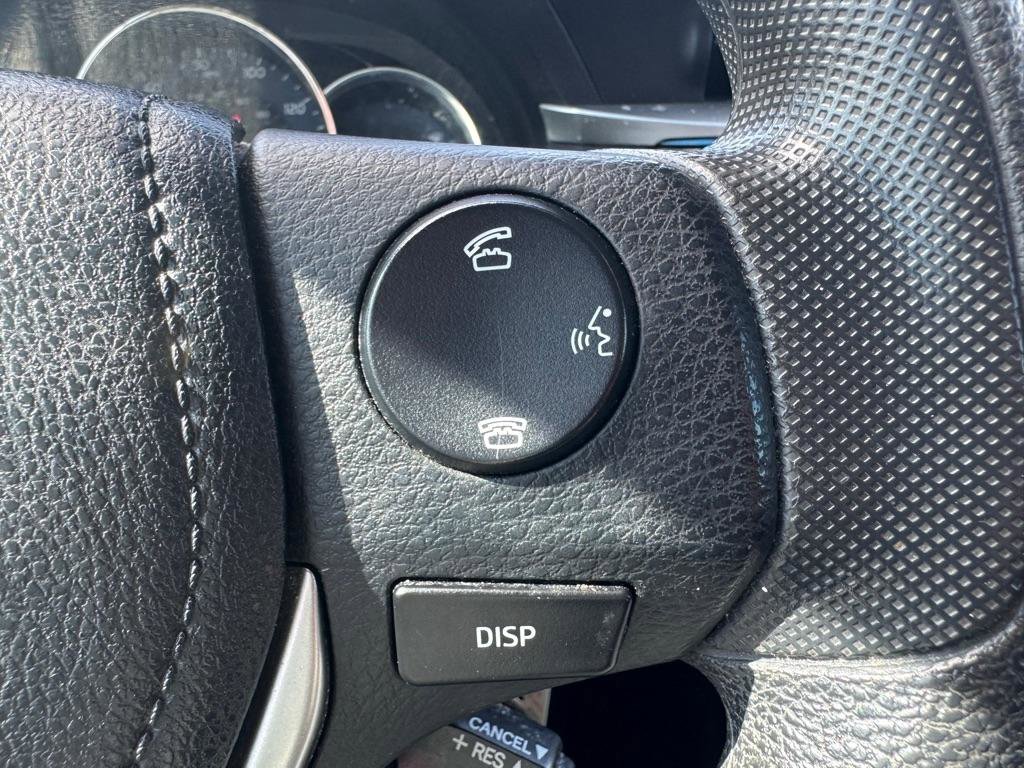 Used 2014 Toyota Corolla LE FWD image 18