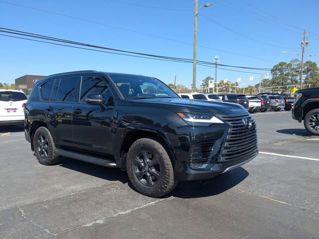 Used 2025 Lexus LX 700h Overtrail w/ Accessory Package (Z1) AWD/4WD image 2