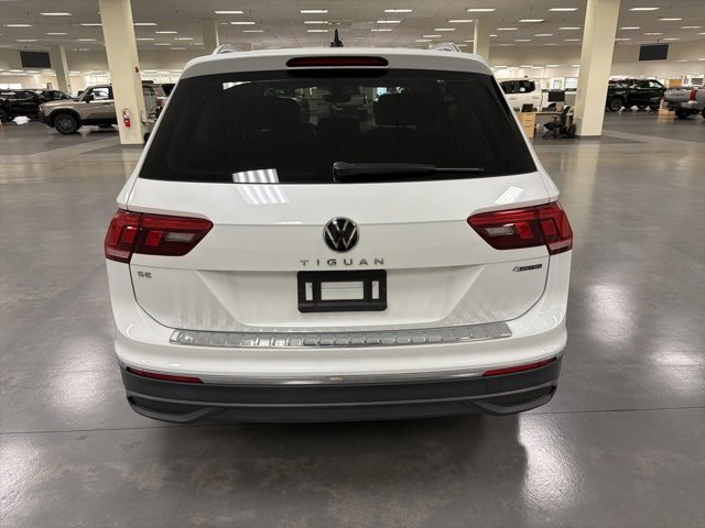 Used 2023 Volkswagen Tiguan SE image 5
