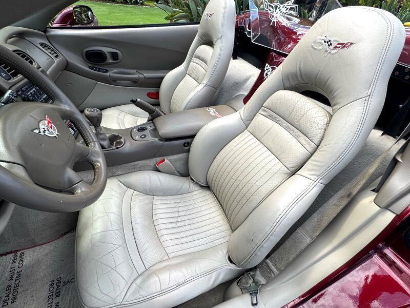 Used 2003 Chevrolet Corvette Convertible w/ Preferred Equipment Group1 RWD image 15
