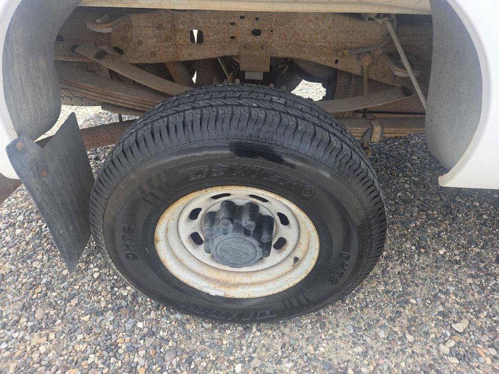 Used 1999 Ford F250 XL AWD/4WD image 21