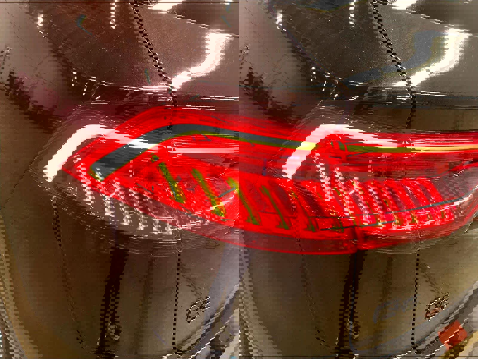 Used 2023 Audi Q8 Prestige w/ Prestige Package image 31