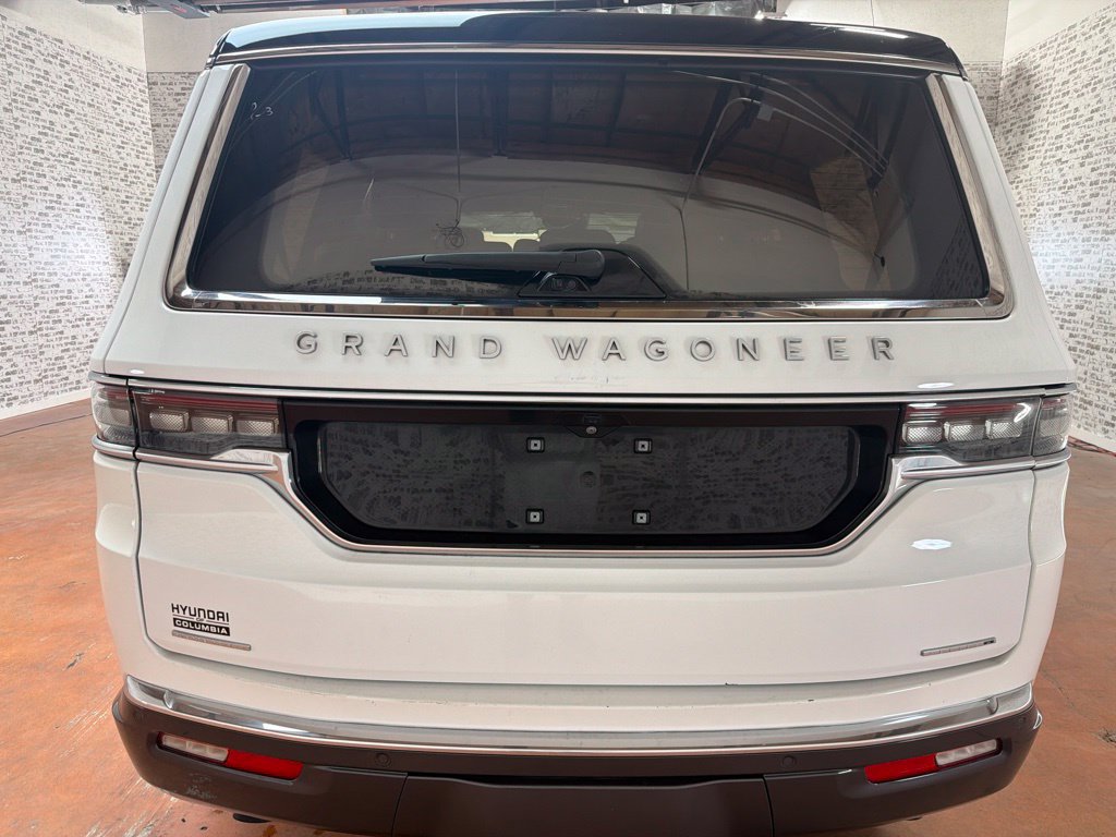 Used 2022 Jeep Grand Wagoneer Series II w/ Premium Group II AWD/4WD image 6