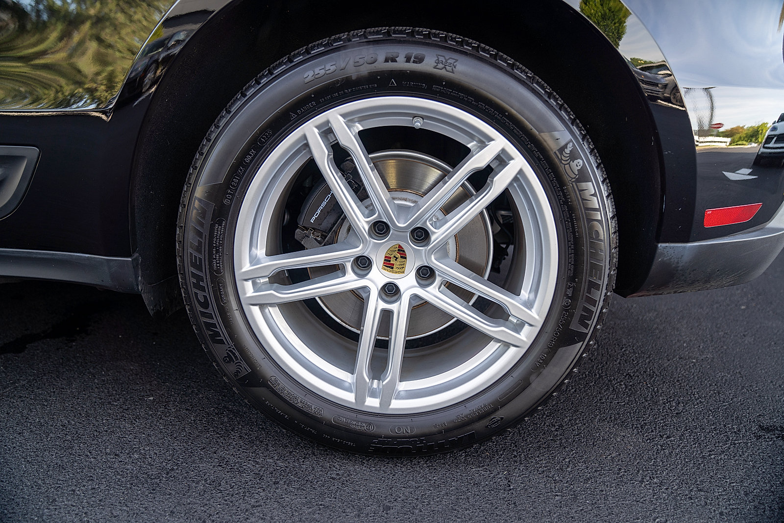 Used 2026 Porsche Macan AWD/4WD image 24