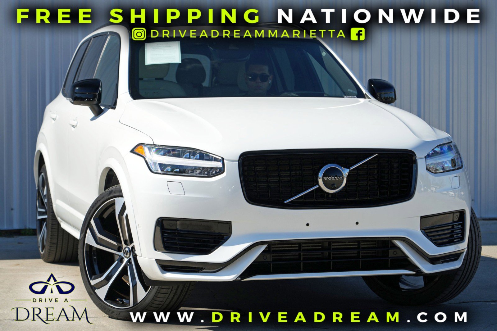 Used 2022 Volvo XC90 T8 R-Design w/ Advanced Package image 2