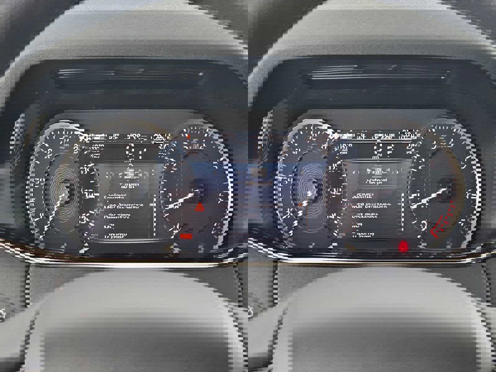 Used 2023 Land Rover Range Rover Evoque R-Dynamic SE image 34