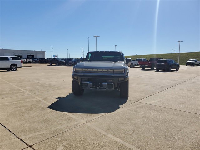 New 2026 GMC Hummer EV SUV image 2