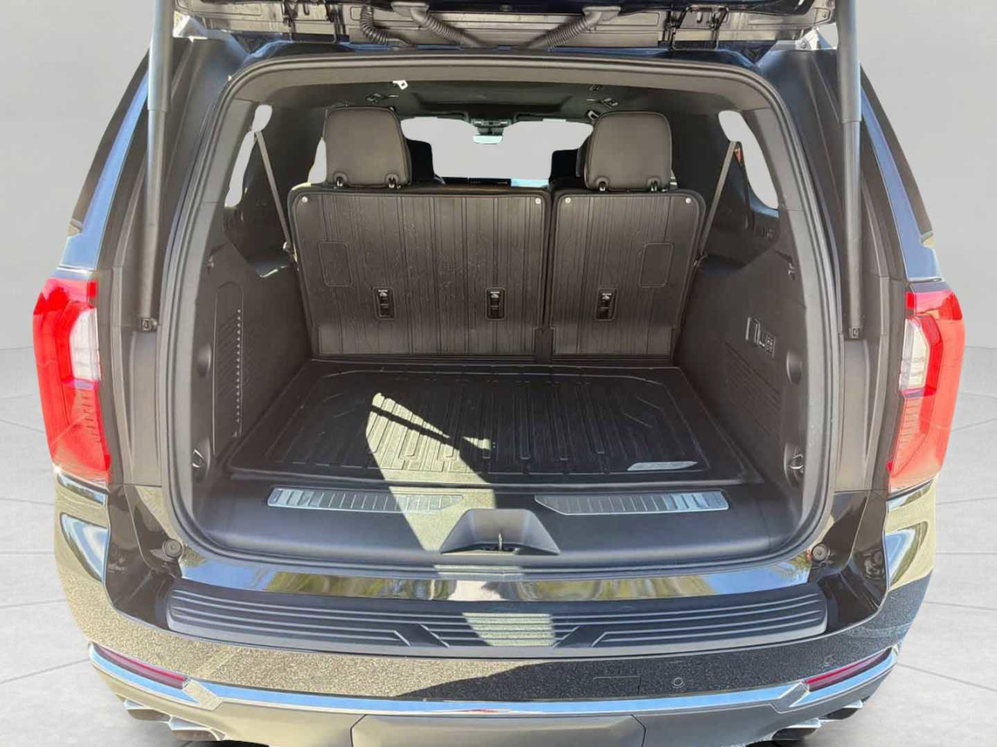 Used 2025 GMC Yukon XL Denali Ultimate image 7