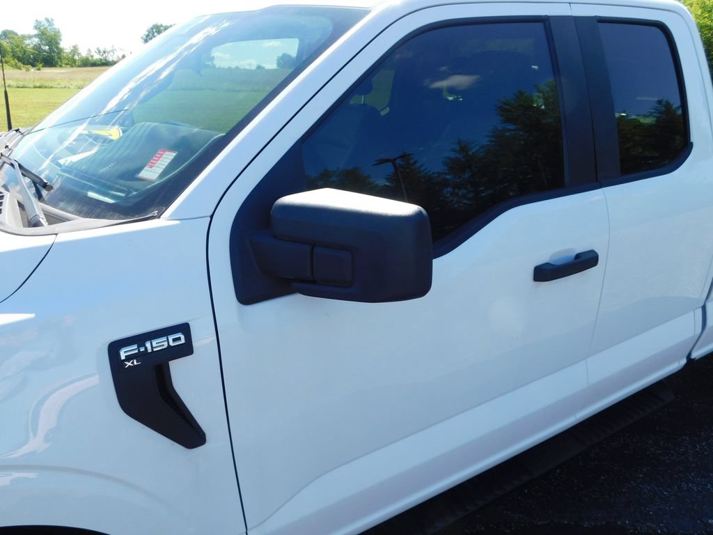 Used 2022 Ford F150 XL w/ Equipment Group 101A High RWD image 13