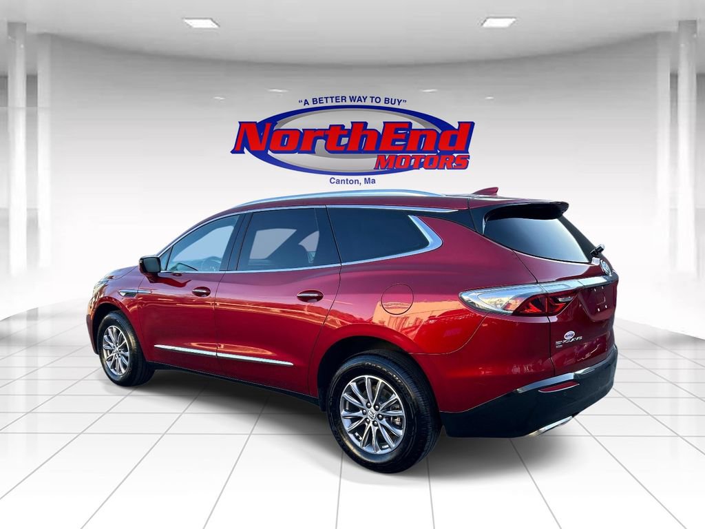 Used 2024 Buick Enclave Premium AWD/4WD image 5