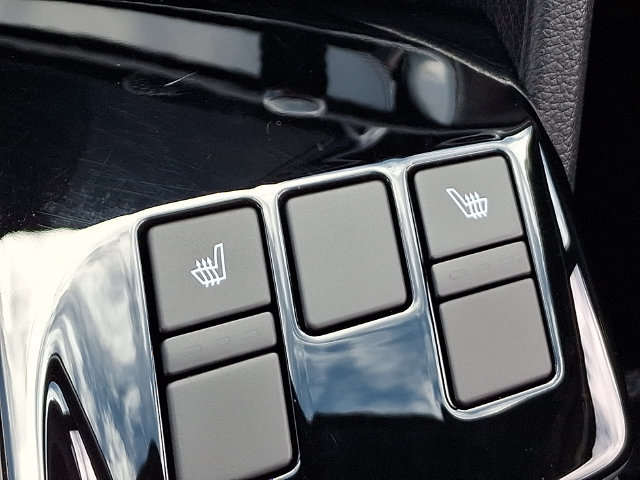 Used 2024 Kia Sportage X-Line AWD/4WD image 16