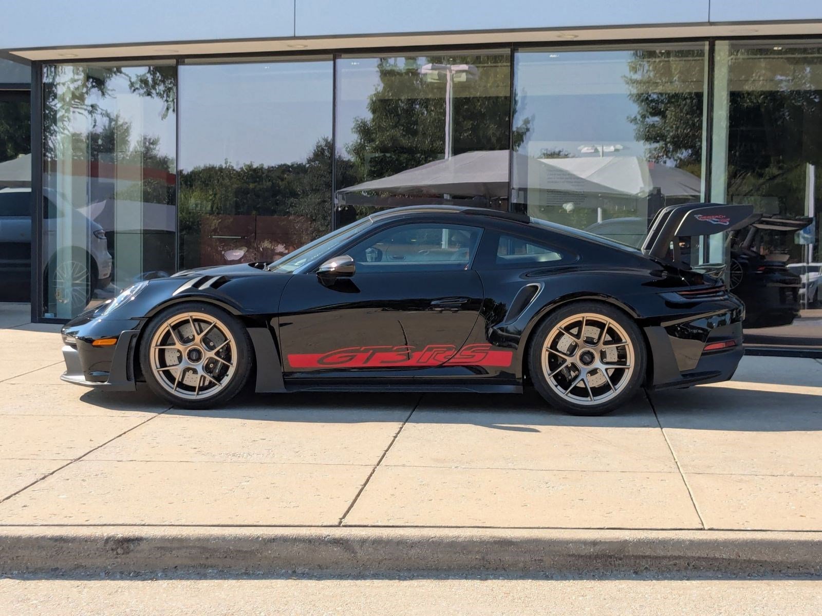 Certified 2025 Porsche 911 GT3 RS image 2