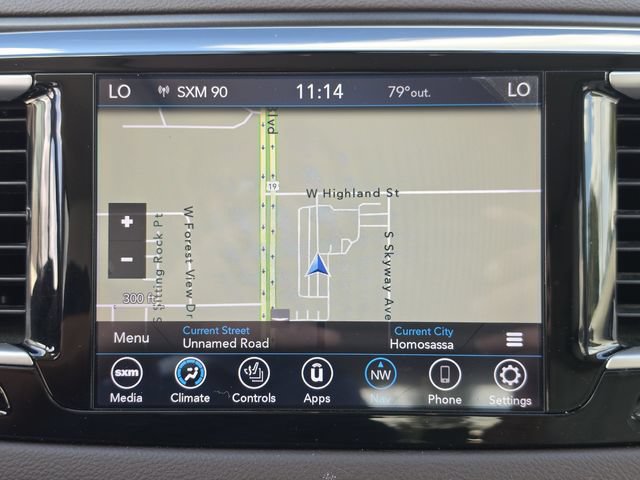 Used 2020 Chrysler Pacifica Touring-L Plus FWD image 31