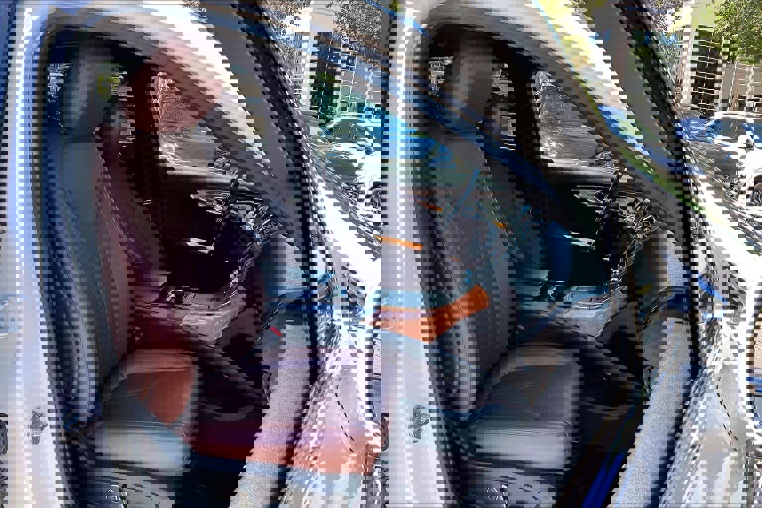 Used 2020 Lincoln Nautilus Reserve FWD image 9