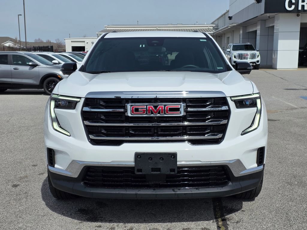 Used 2025 GMC Acadia Elevation image 2