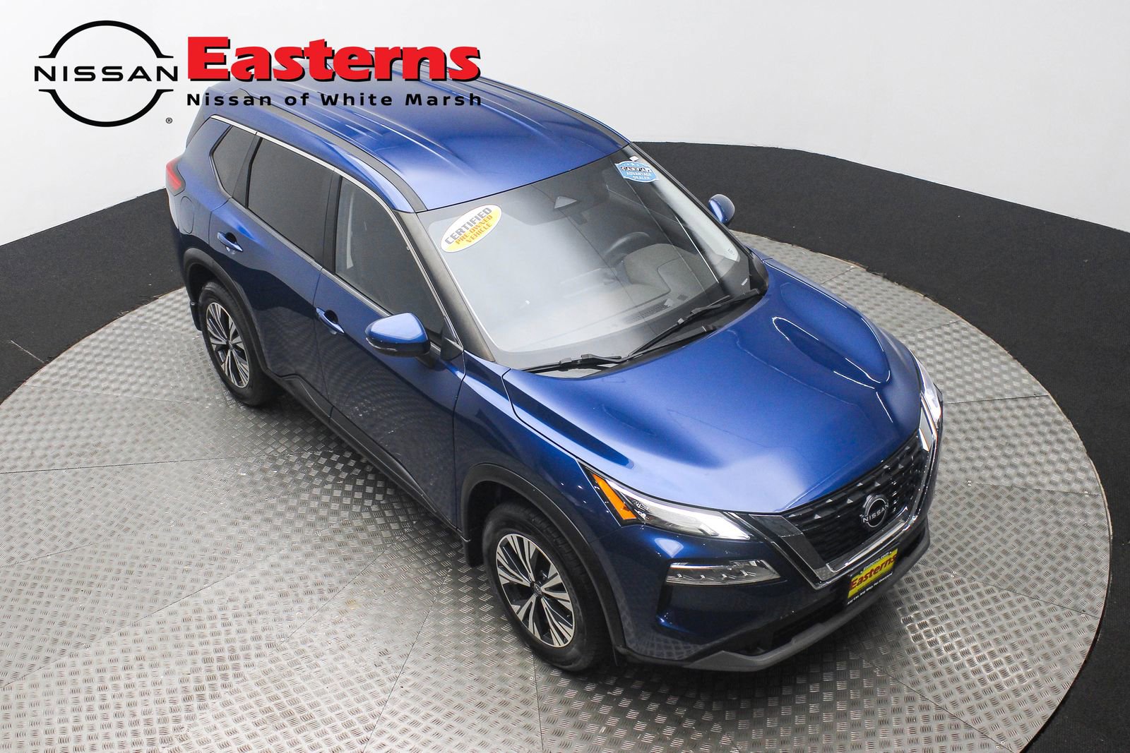 Used 2022 Nissan Rogue SV image 9