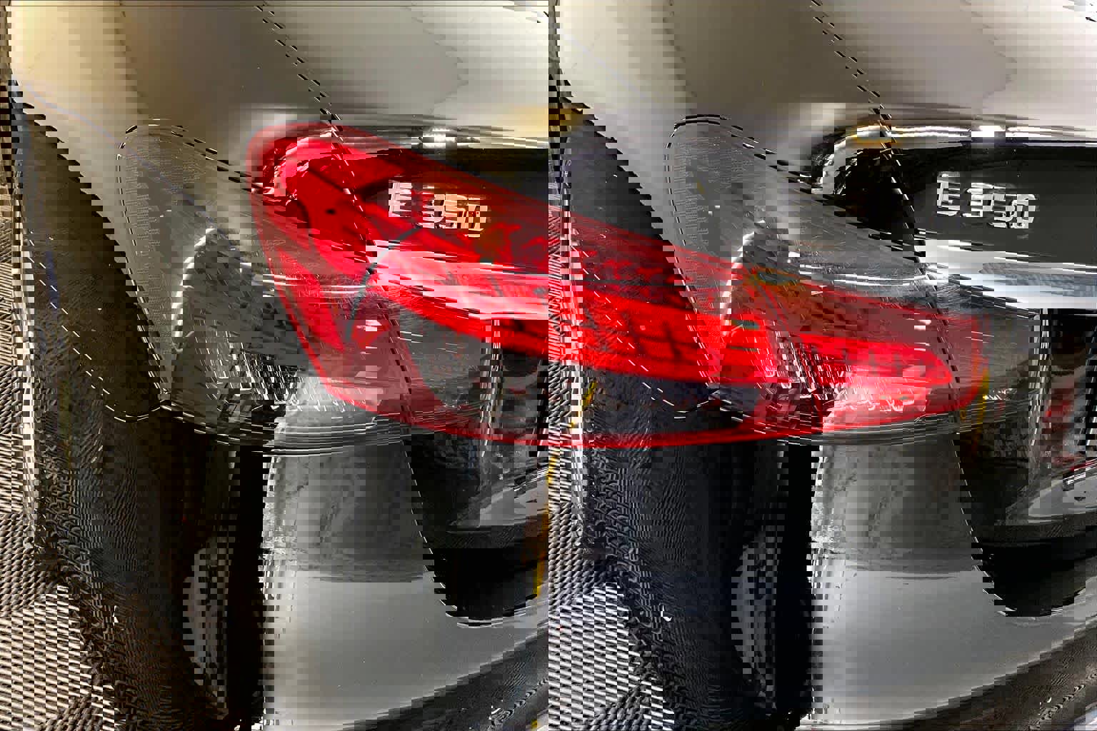 Used 2021 Mercedes-Benz E 350 4MATIC Sedan image 28