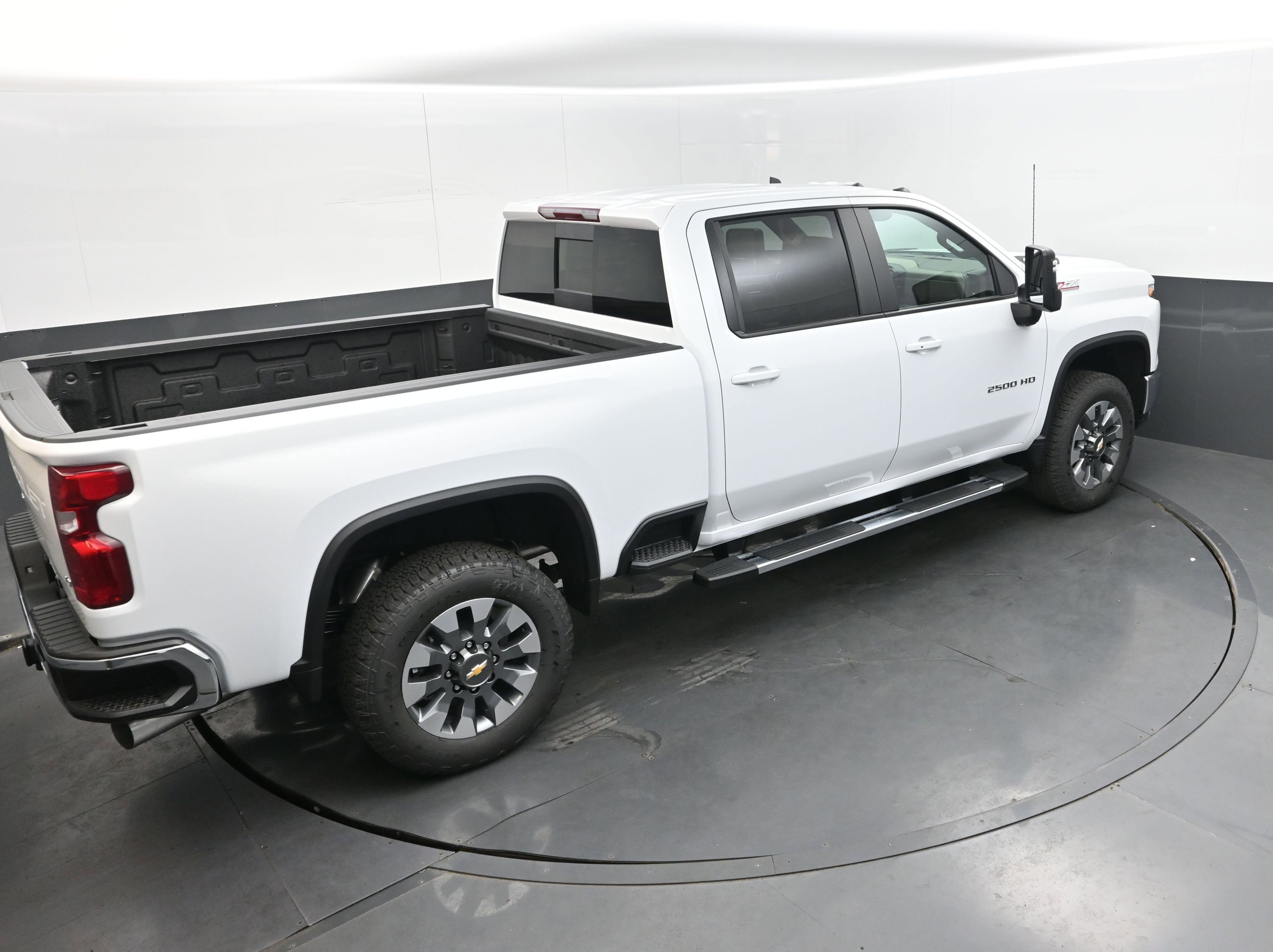 New 2026 Chevrolet Silverado 2500 LT image 39