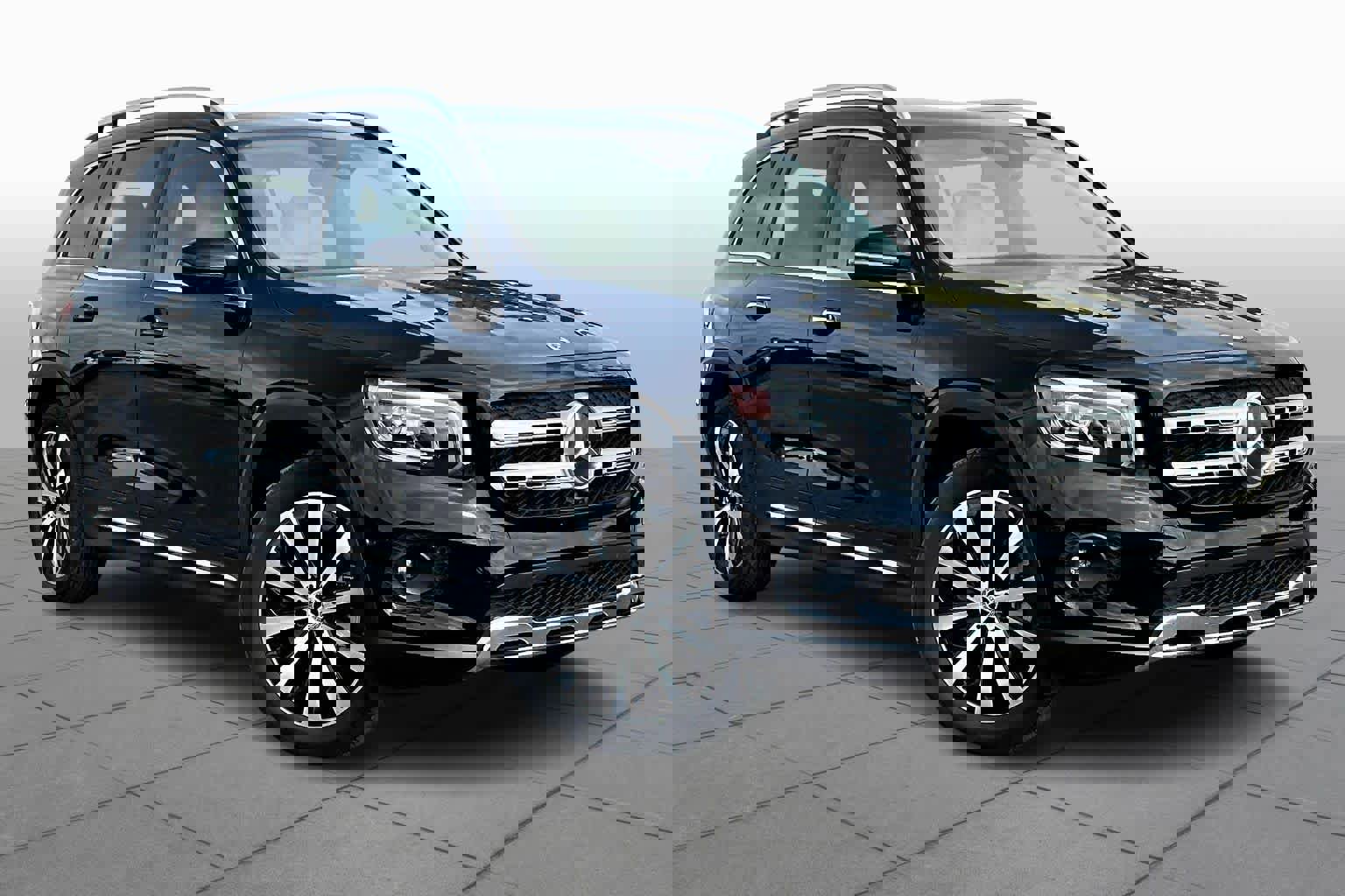 Certified 2023 Mercedes-Benz GLB 250 4MATIC image 2