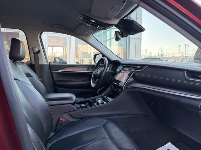 Used 2021 Jeep Grand Cherokee L Limited image 32