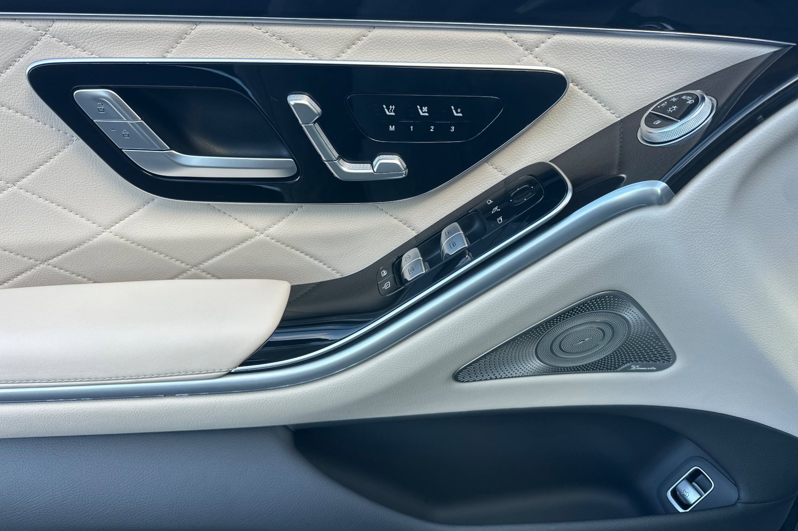 Certified 2022 Mercedes-Benz S 580 4MATIC Sedan image 11