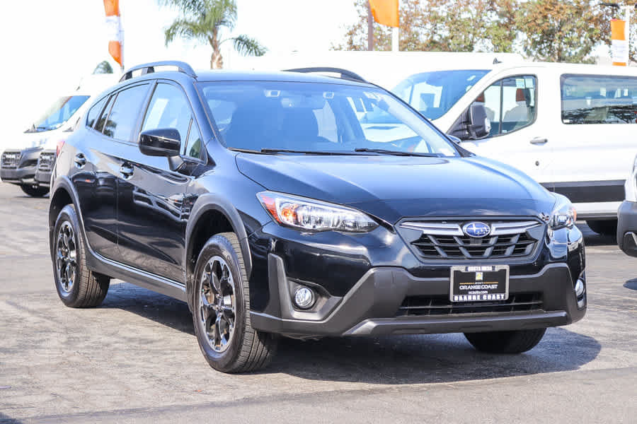 Used 2021 Subaru Crosstrek 2.0i Premium w/ Moonroof Package AWD/4WD image 3