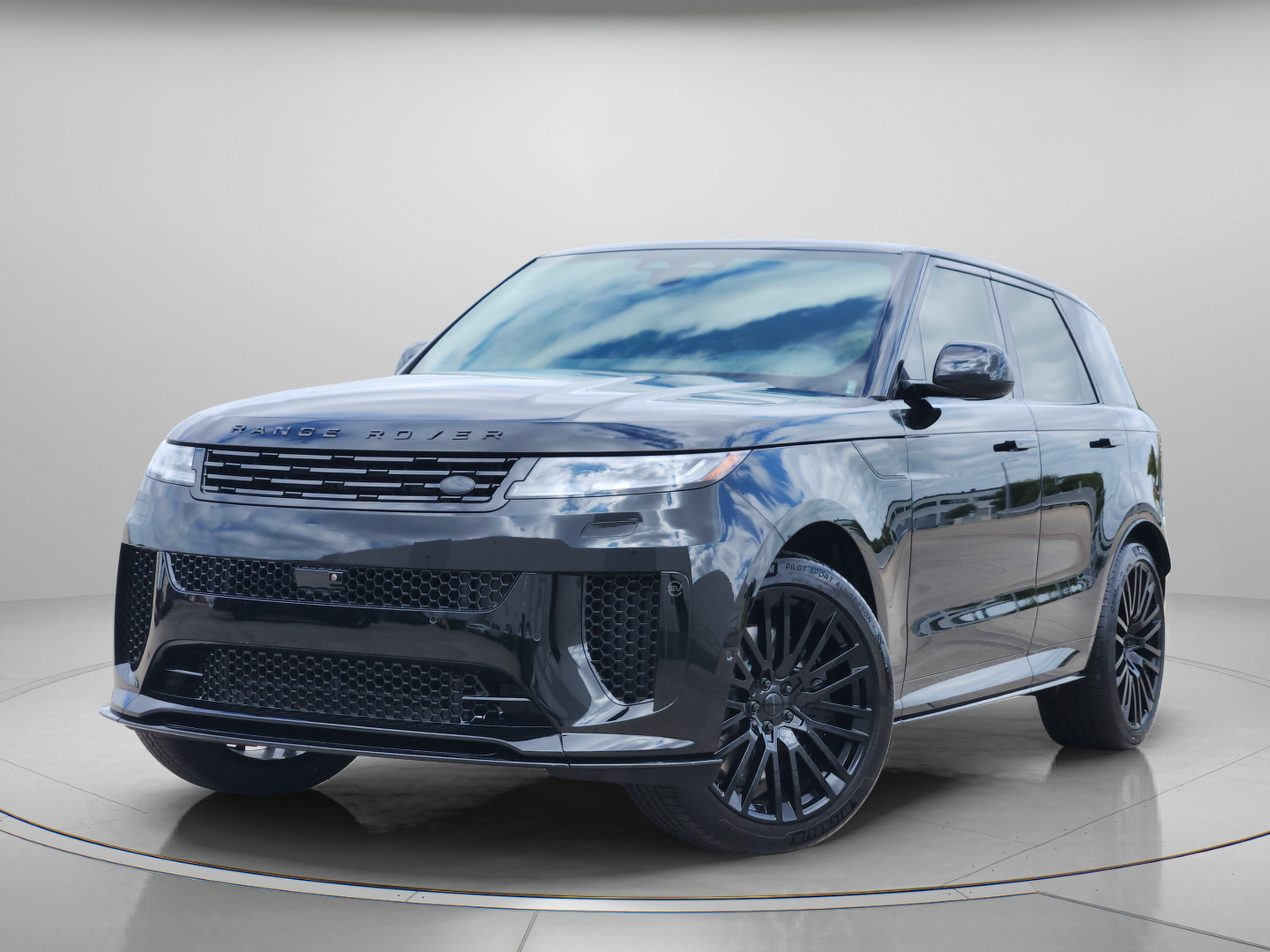 New 2027 Land Rover Range Rover Sport SV AWD/4WD image 1