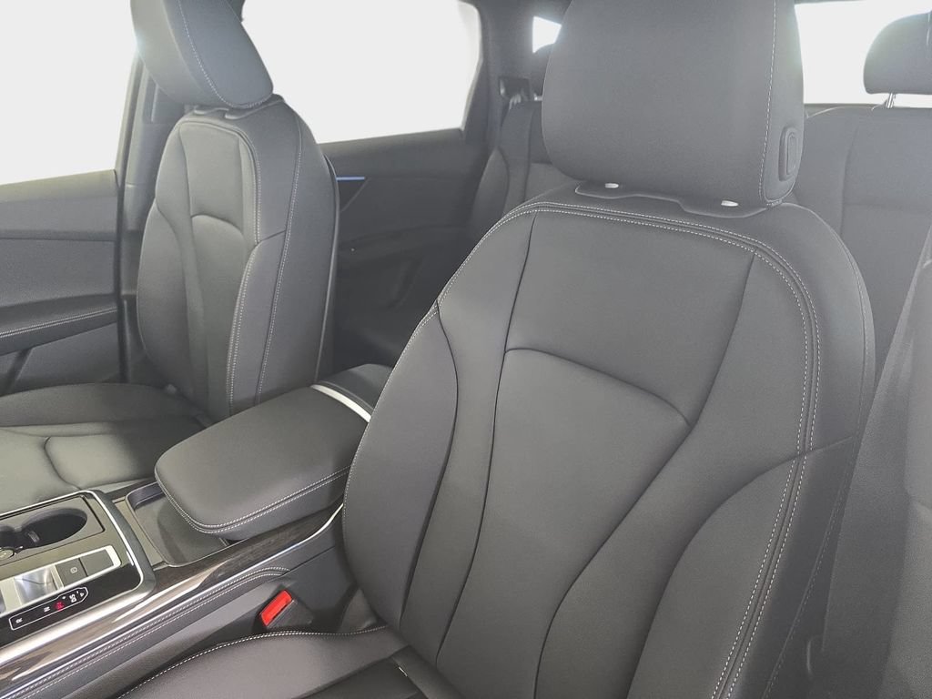 New 2026 Audi Q7 2.0T Premium Plus AWD/4WD image 8