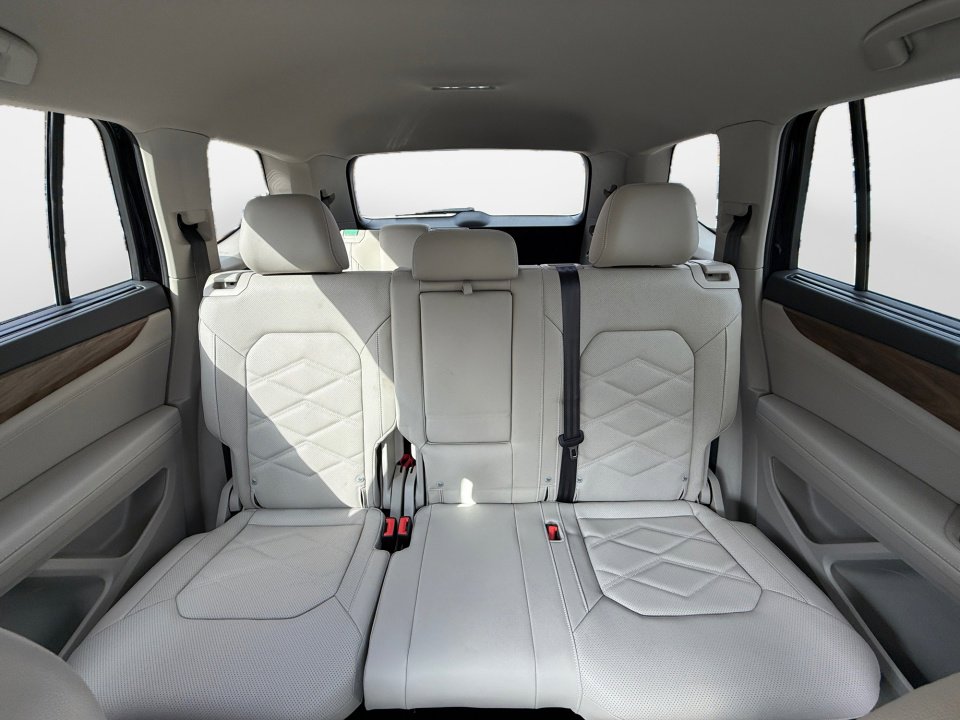 New 2026 Volkswagen Atlas SE image 12