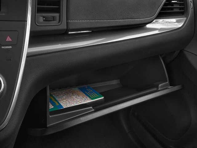 Used 2016 Toyota Sienna SE w/ SE Preferred Package image 16