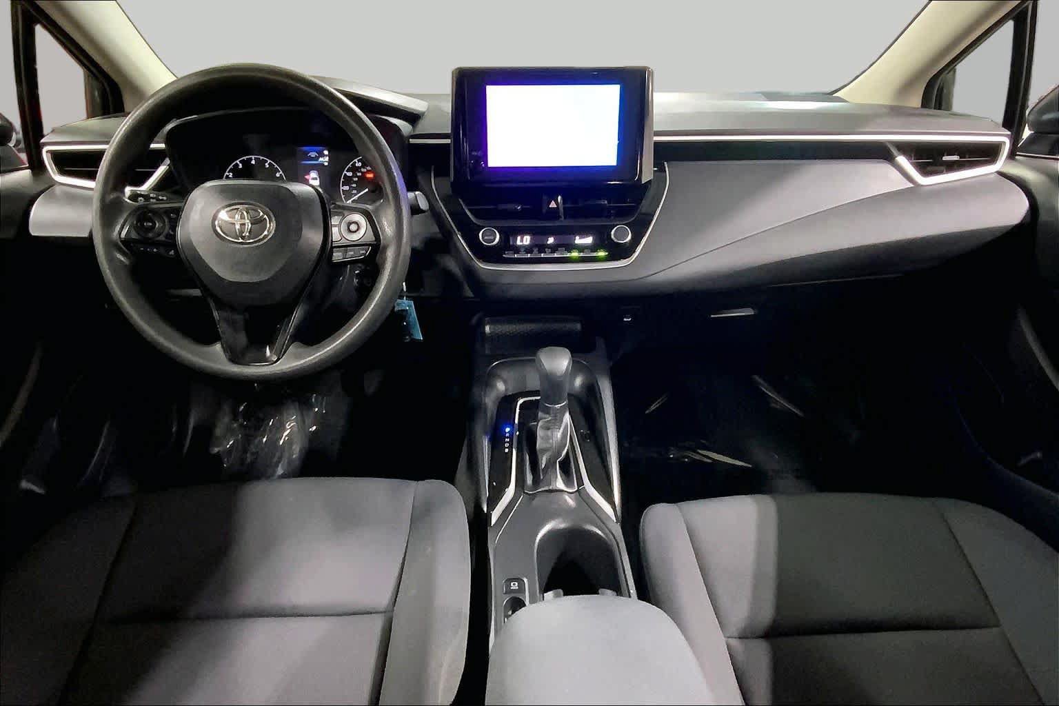 Used 2023 Toyota Corolla LE FWD image 16