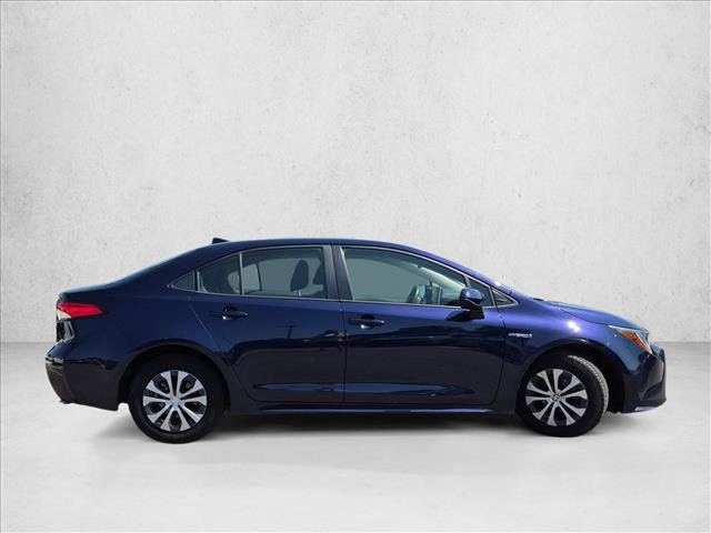 Used 2020 Toyota Corolla LE w/ Carpet Mat Package (TMS) FWD image 4