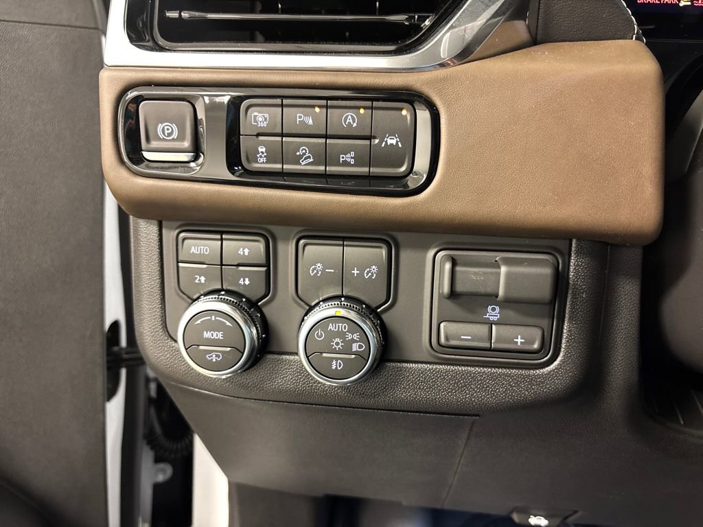 New 2026 GMC Yukon XL Denali Ultimate w/ LPO, Floor Liner Package image 35