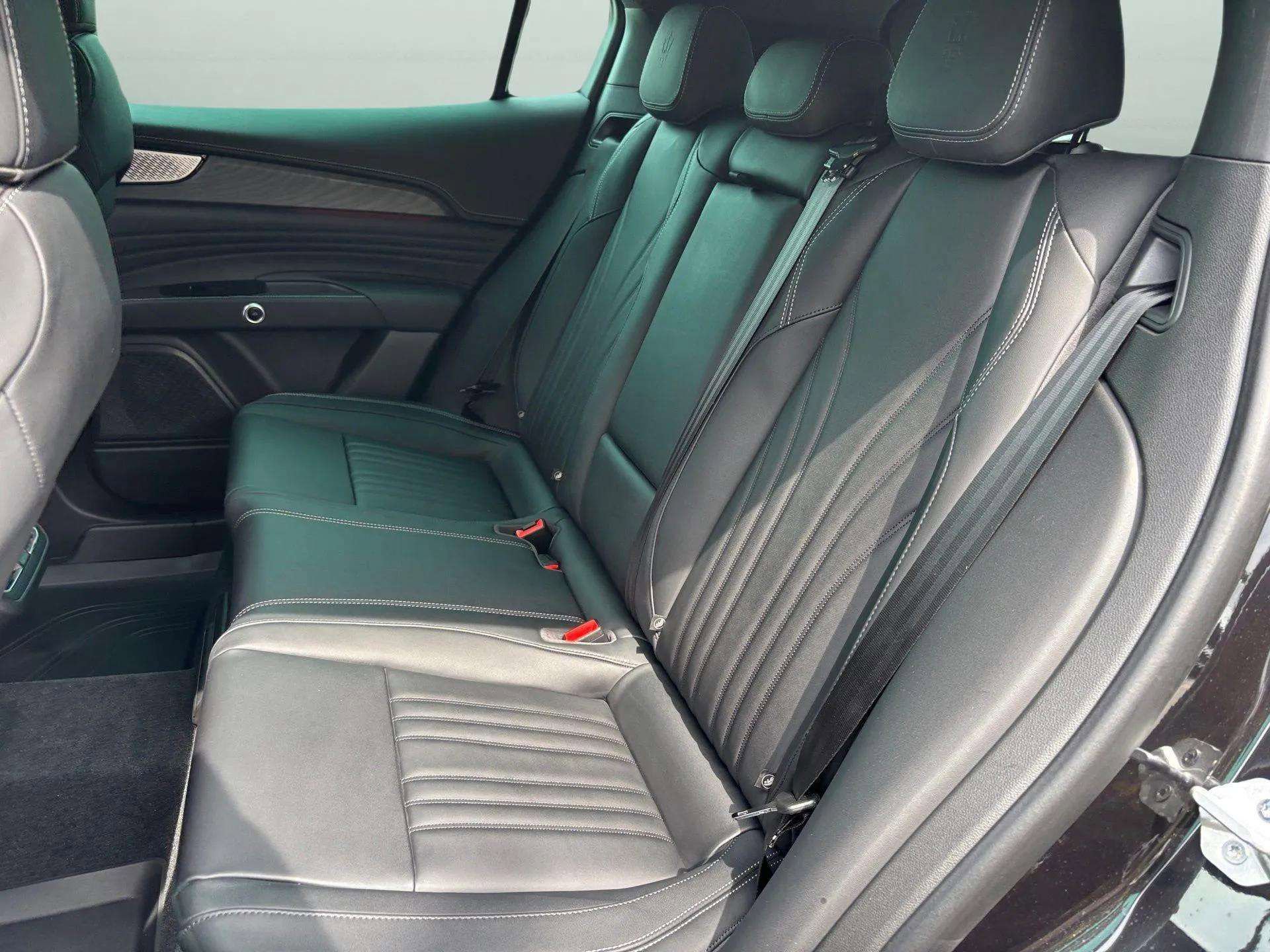 New 2025 Maserati Grecale Modena image 25