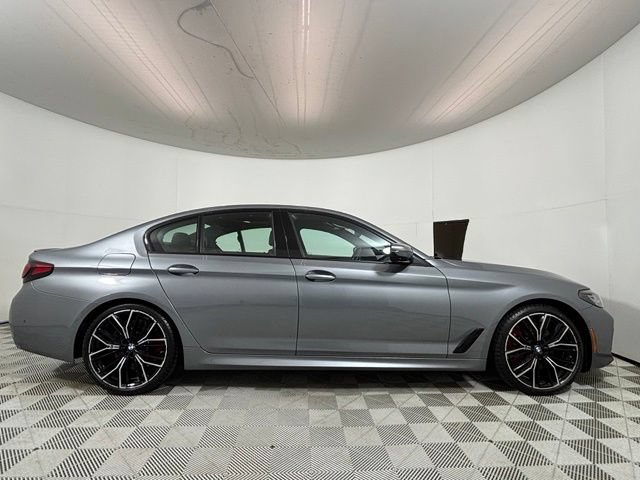 Used 2023 BMW M550i xDrive w/ Executive Package AWD/4WD image 8