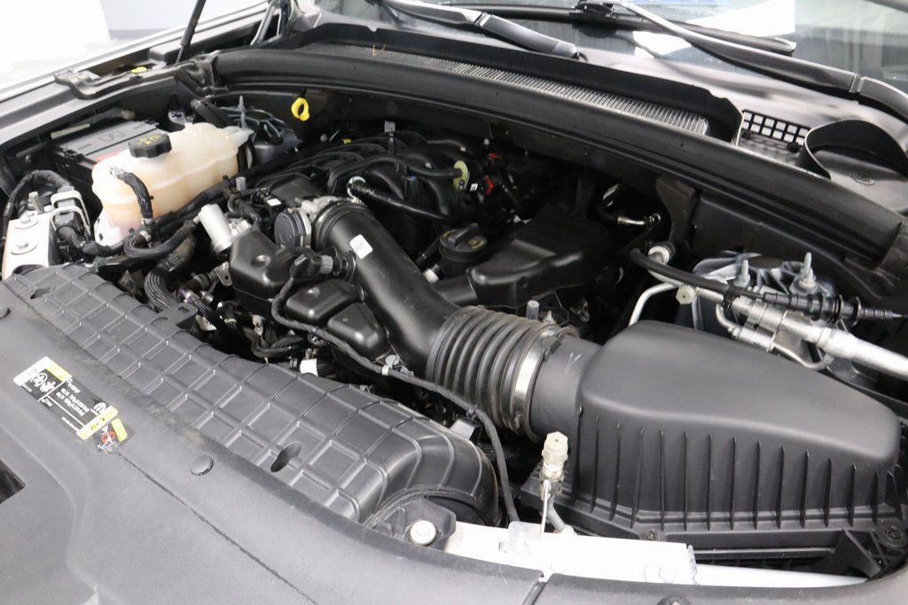 Used 2024 Jeep Grand Cherokee L Laredo image 12