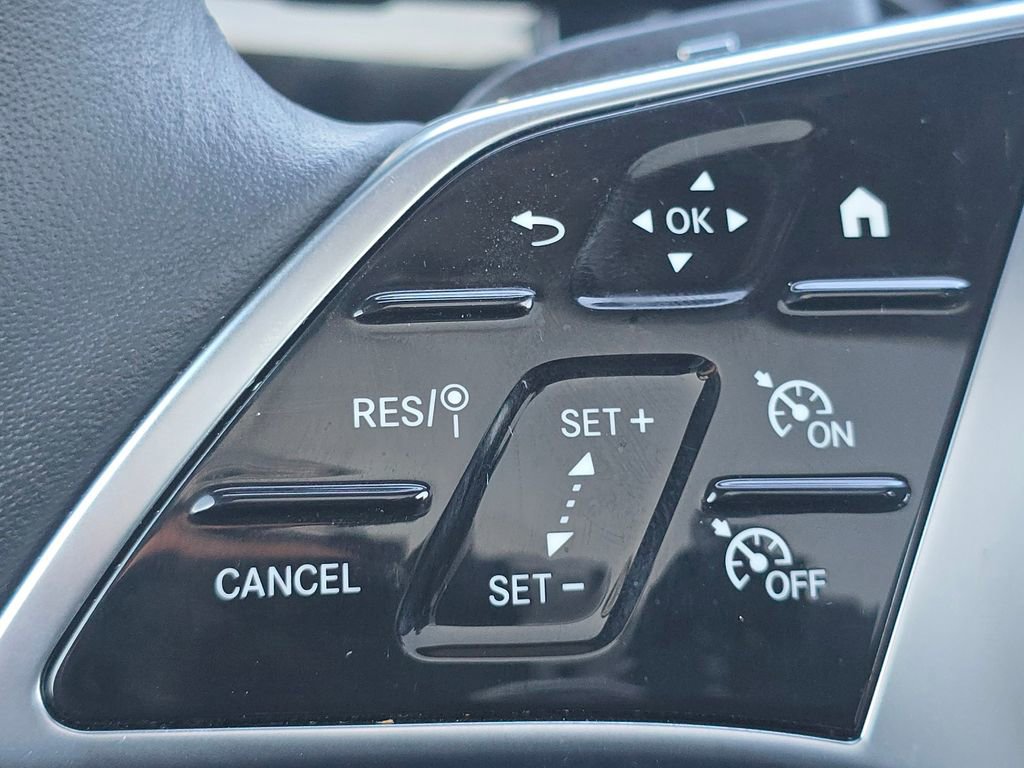 Certified 2026 Mercedes-Benz GLA 250 4MATIC image 32