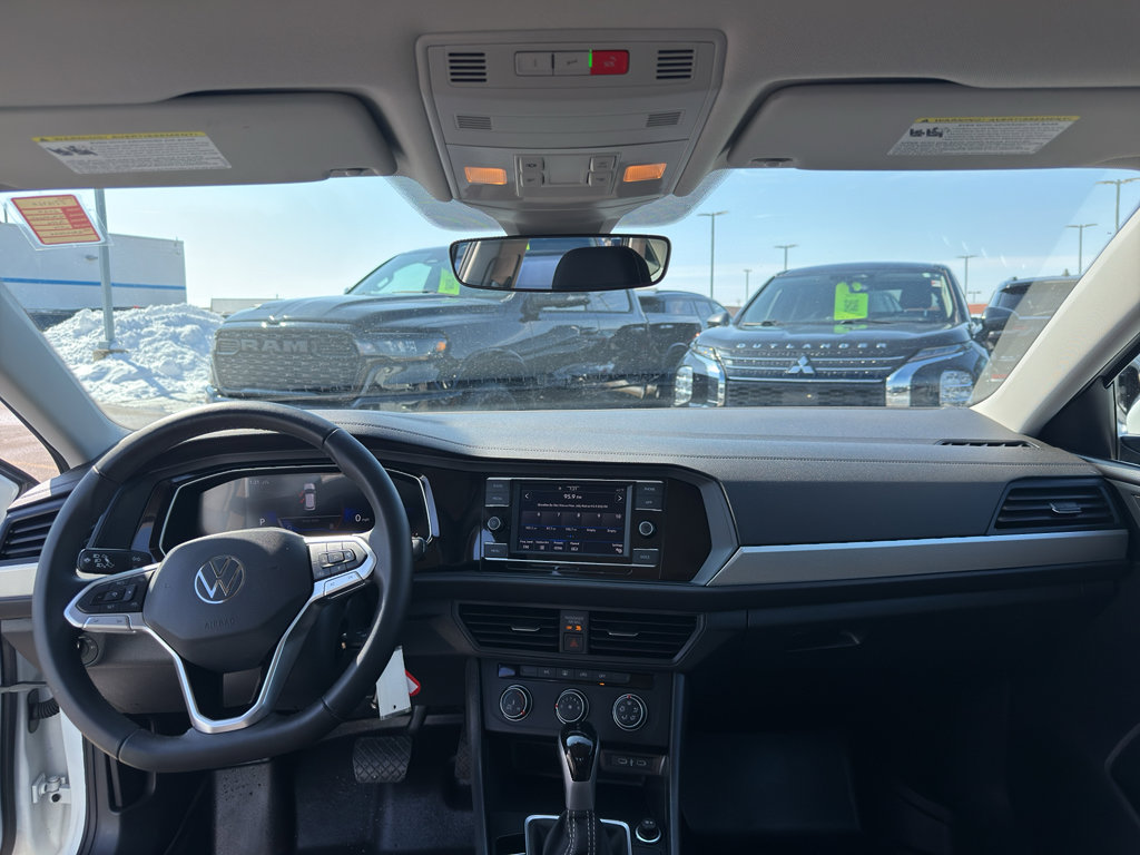 Used 2024 Volkswagen Jetta S FWD image 25