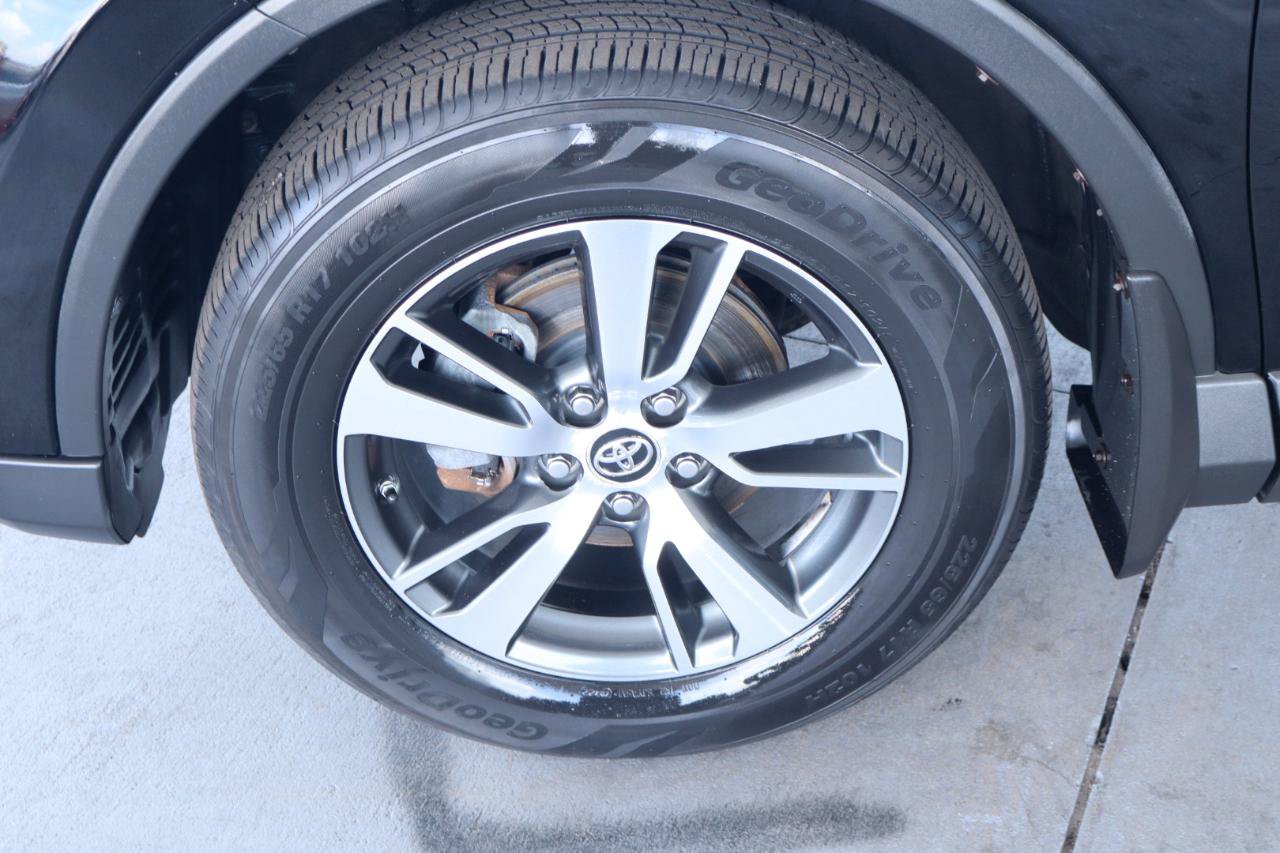 Used 2017 Toyota RAV4 XLE w/ All Weather Liner Package AWD/4WD image 44