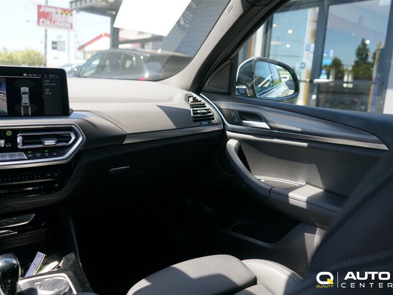 Used 2024 BMW X4 xDrive30i AWD/4WD image 20