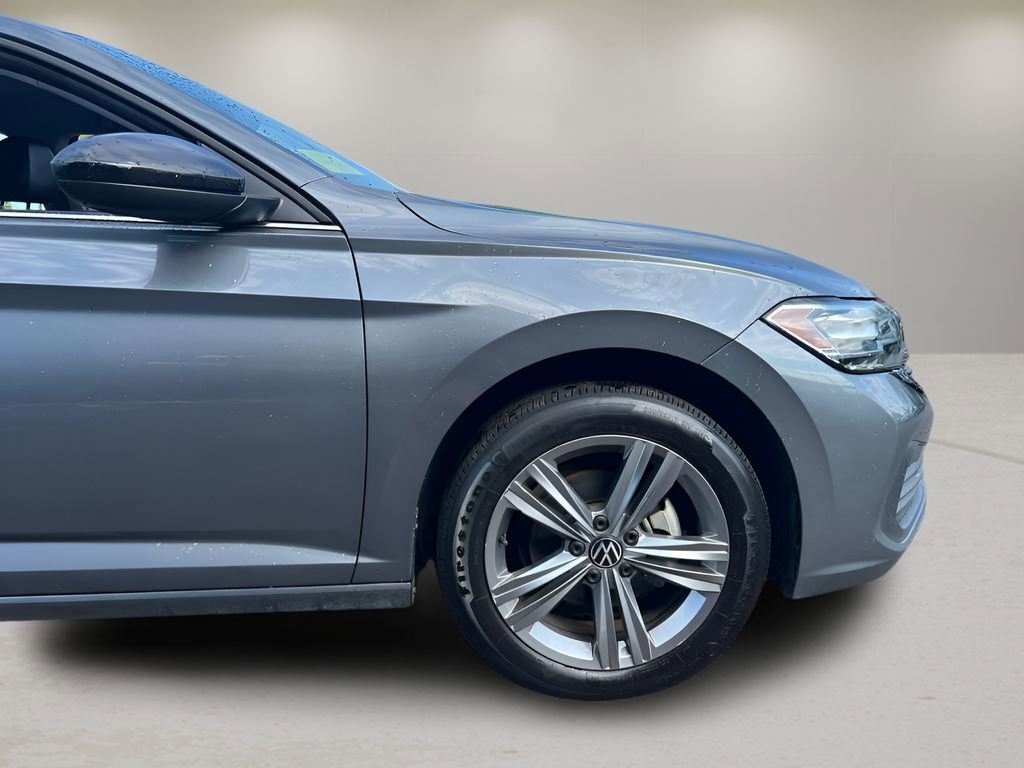 Used 2024 Volkswagen Jetta SE FWD image 26
