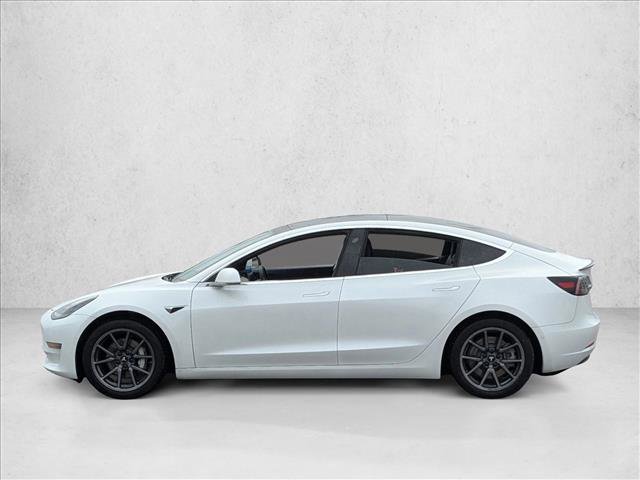 Used 2020 Tesla Model 3 Standard Range Plus image 8
