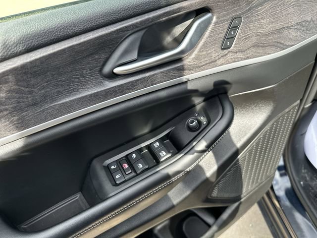 Used 2024 Jeep Grand Cherokee Limited w/ Trailer Tow Package image 25