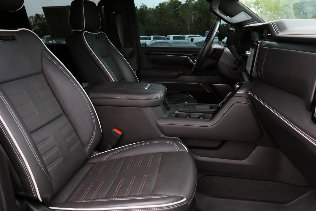 Used 2024 GMC Sierra 2500 AT4X image 31