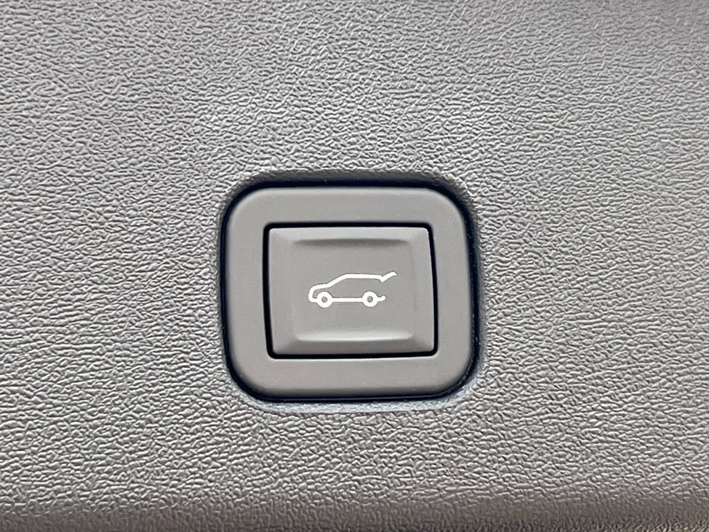 New 2026 Cadillac Optiq Luxury 1 AWD/4WD image 35
