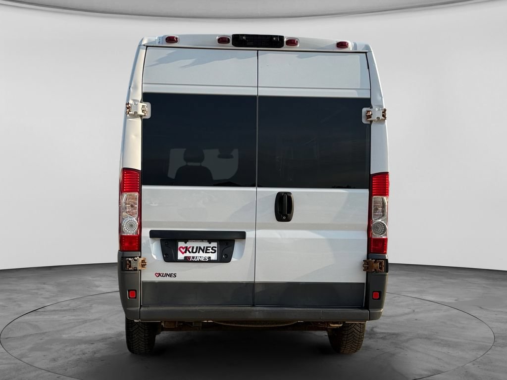 Used 2015 RAM ProMaster 2500 w/ Premium Appearance Group FWD image 7